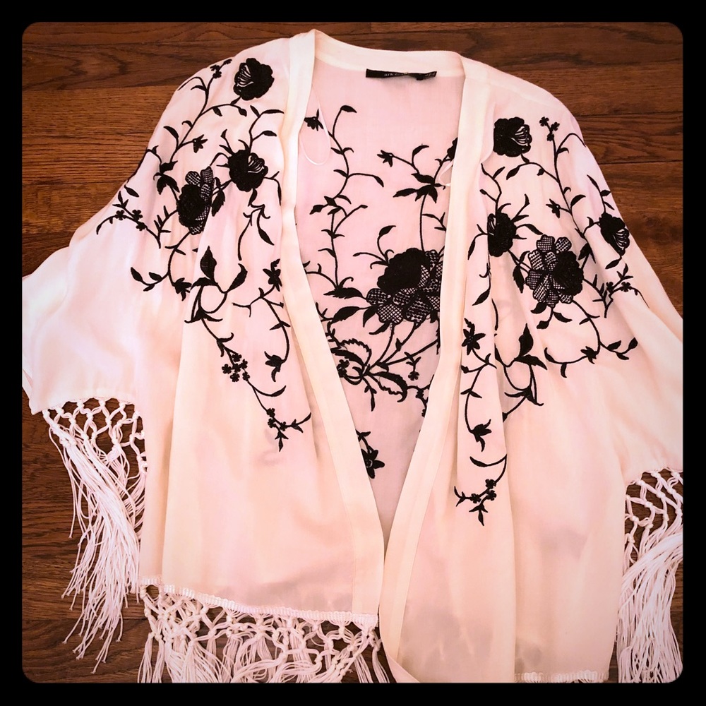 Fringed kimono